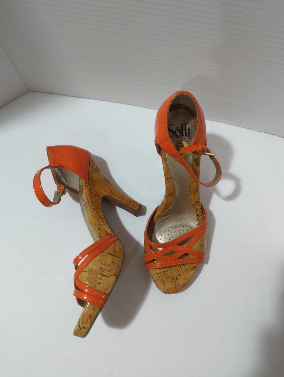 Sofft Orange Patent Cork Heel Sandals - photo 3