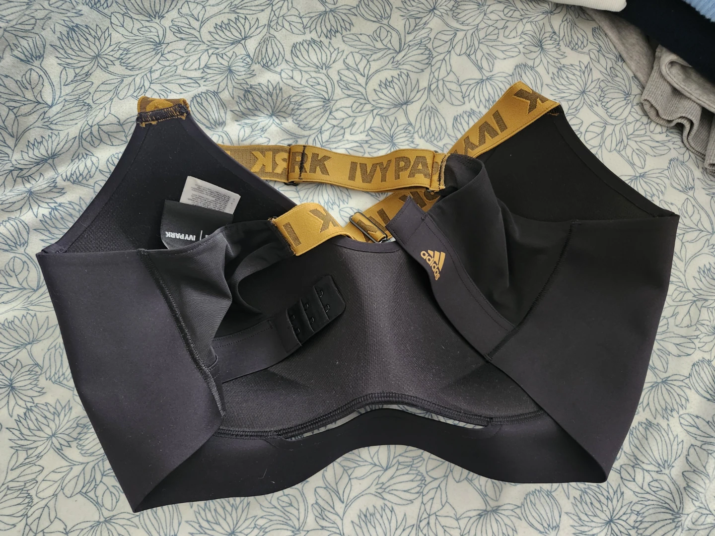 Adidas x Ivy Park Sports Bra Black - photo 2
