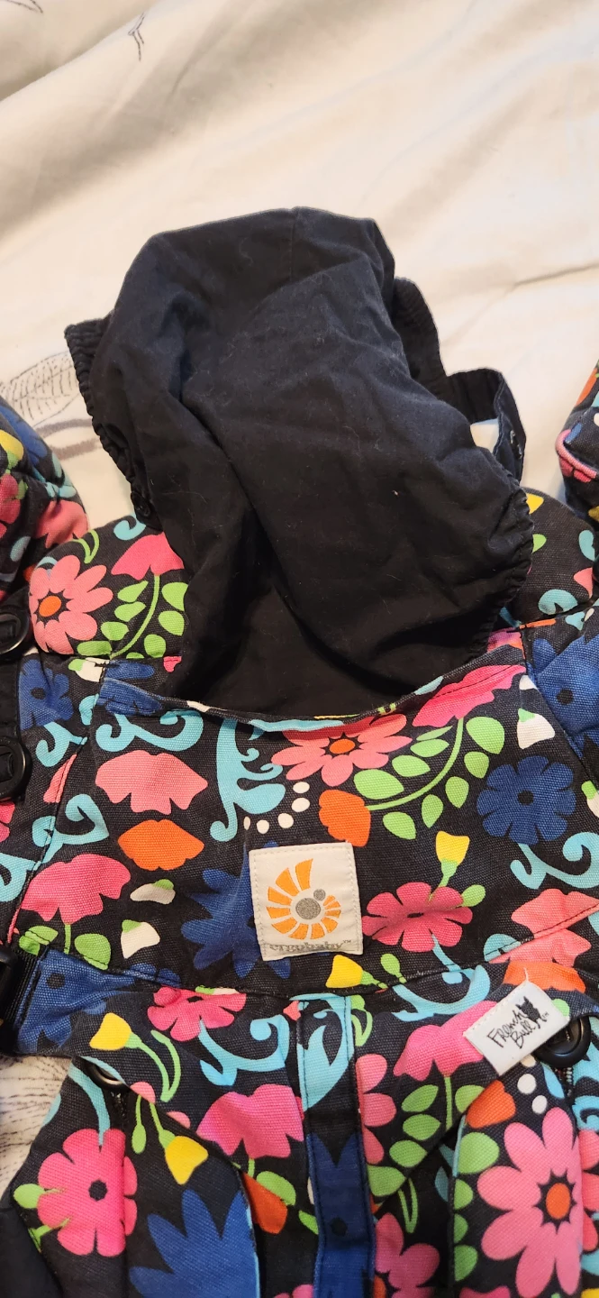 Ergobaby Omni 360 Baby Carrier - Frenchie Floral - photo 4