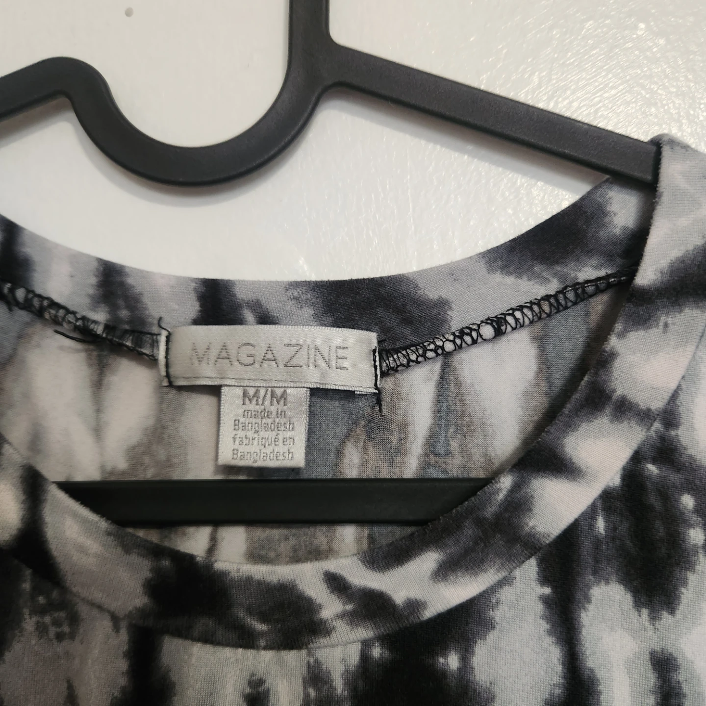 Magazine Women's Black & White Tie-Dye Shirt - Size M - photo 2