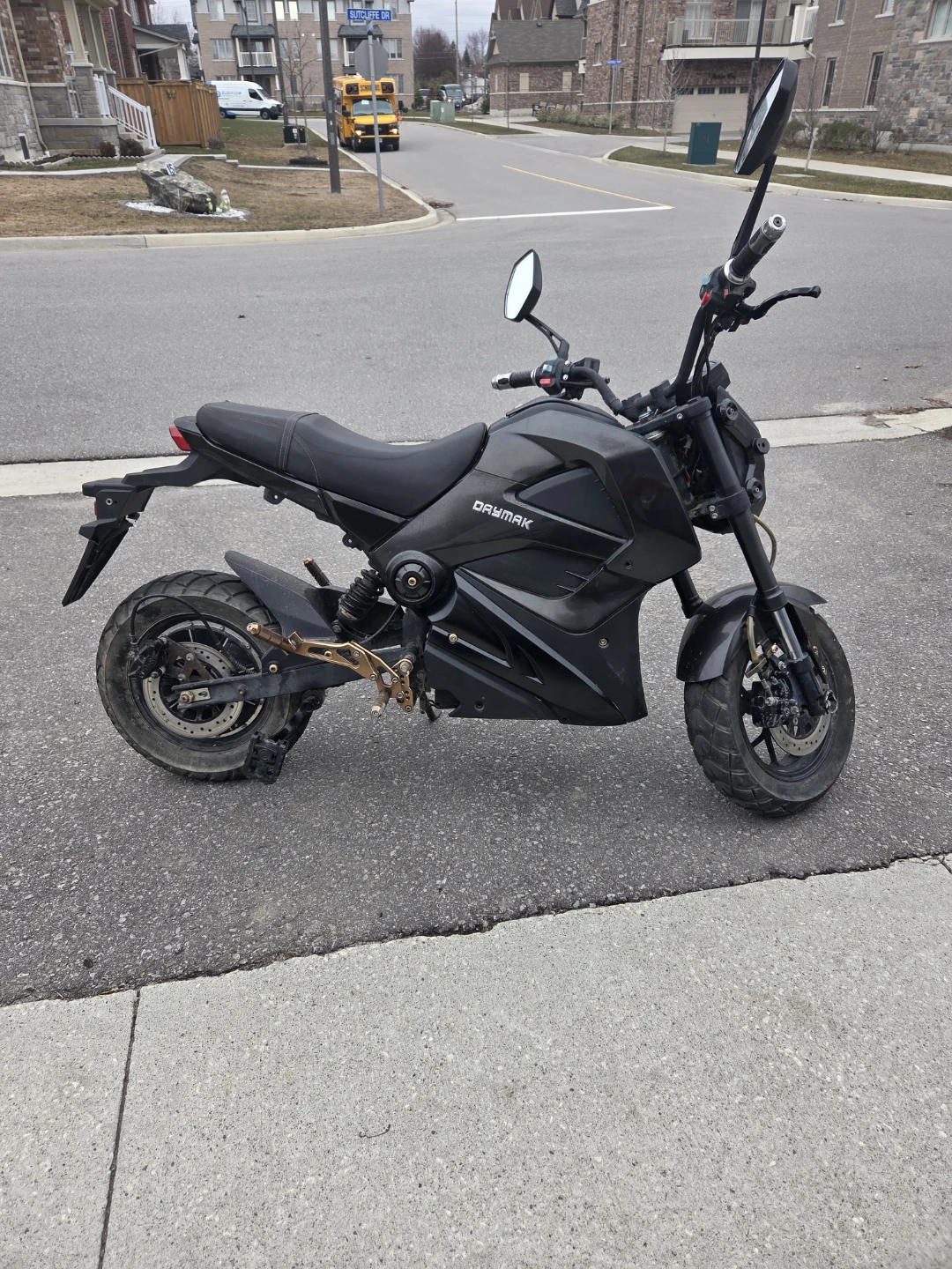 Daymak Electric Motorcycle - photo 2
