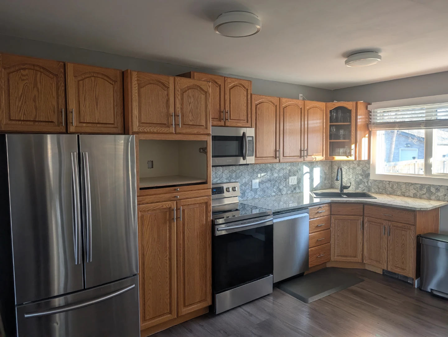 Oak Kitchen Cabinets - photo 2