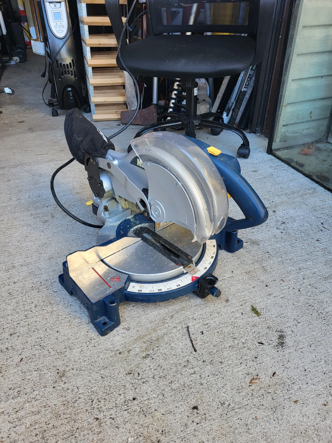 Mastercraft Compound Mitre Saw - photo 2