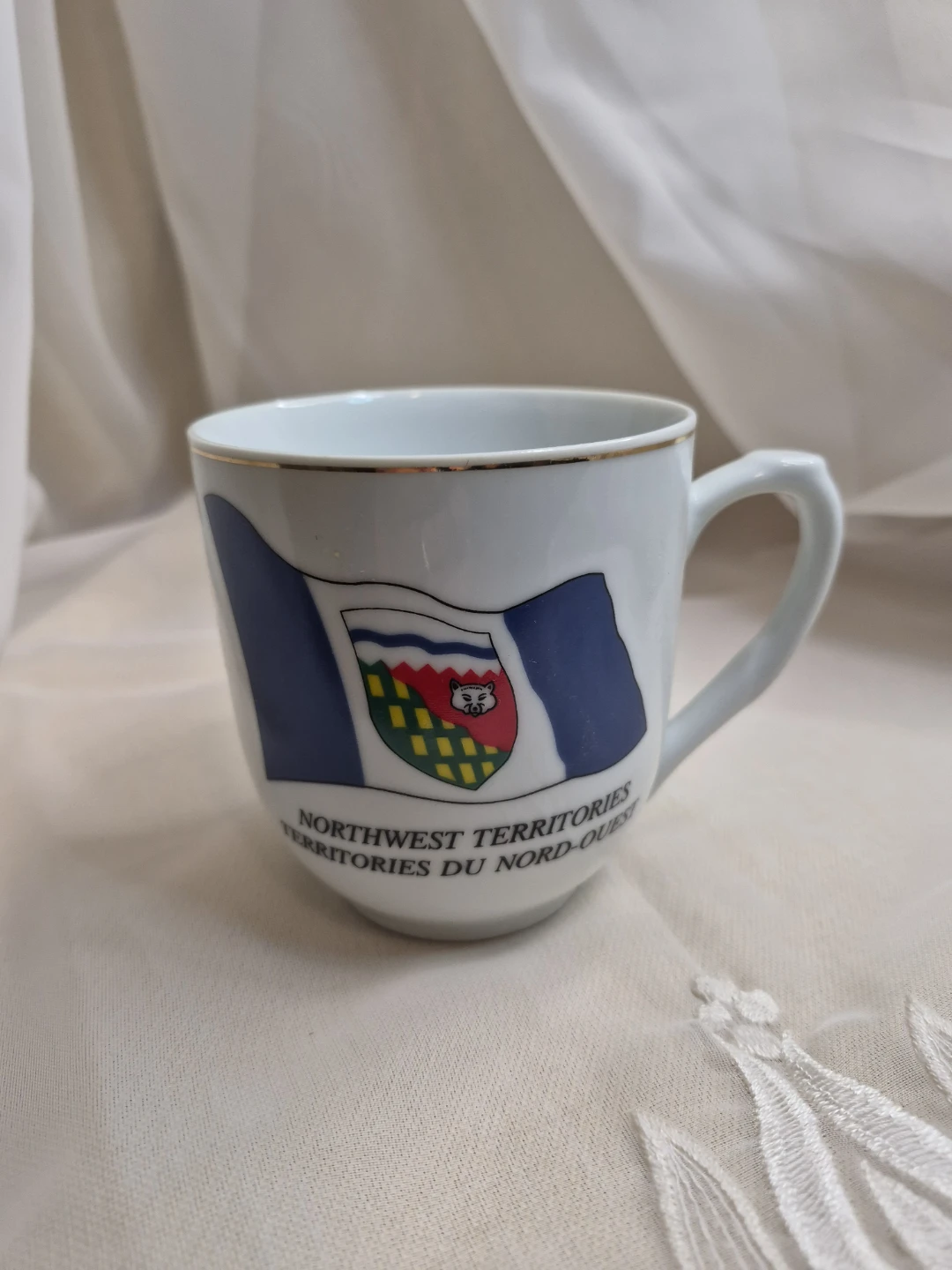 Canadian Collection Northwest Territories Porcelain Mug