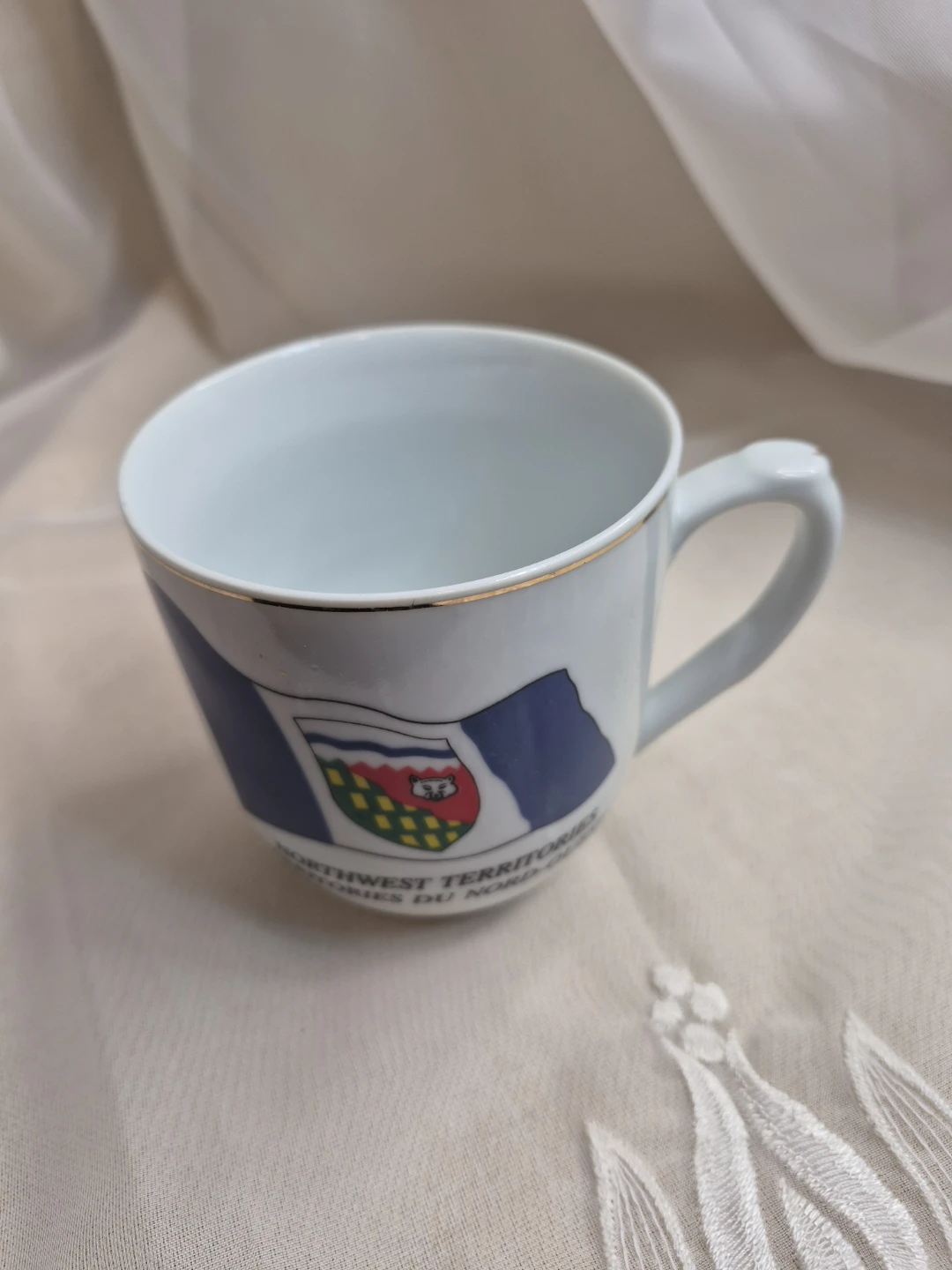 Canadian Collection Northwest Territories Porcelain Mug - photo 5