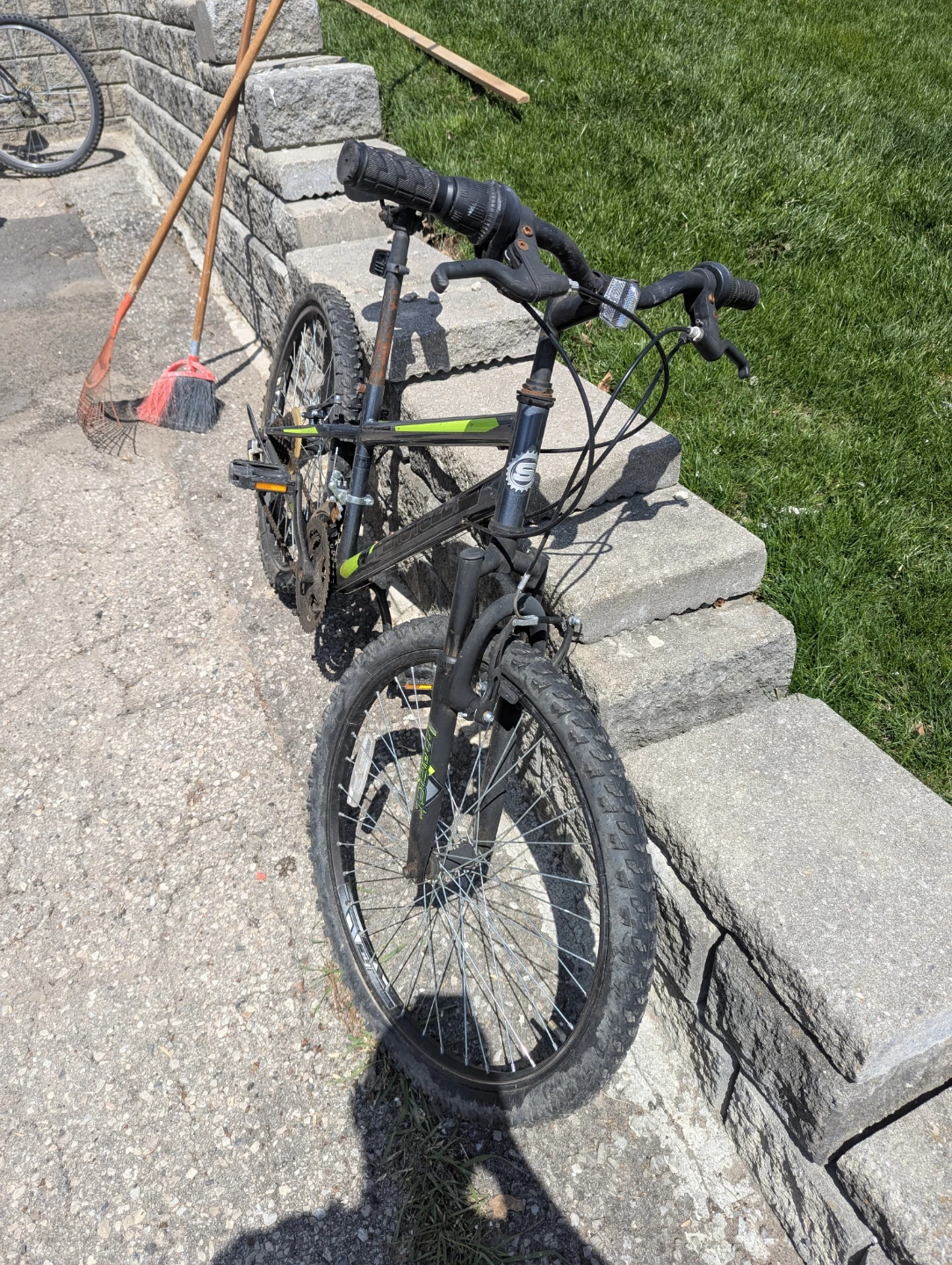 Supercycle Mountain Bike