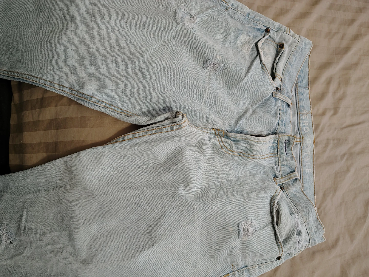 Men's Aeropostale jeans
