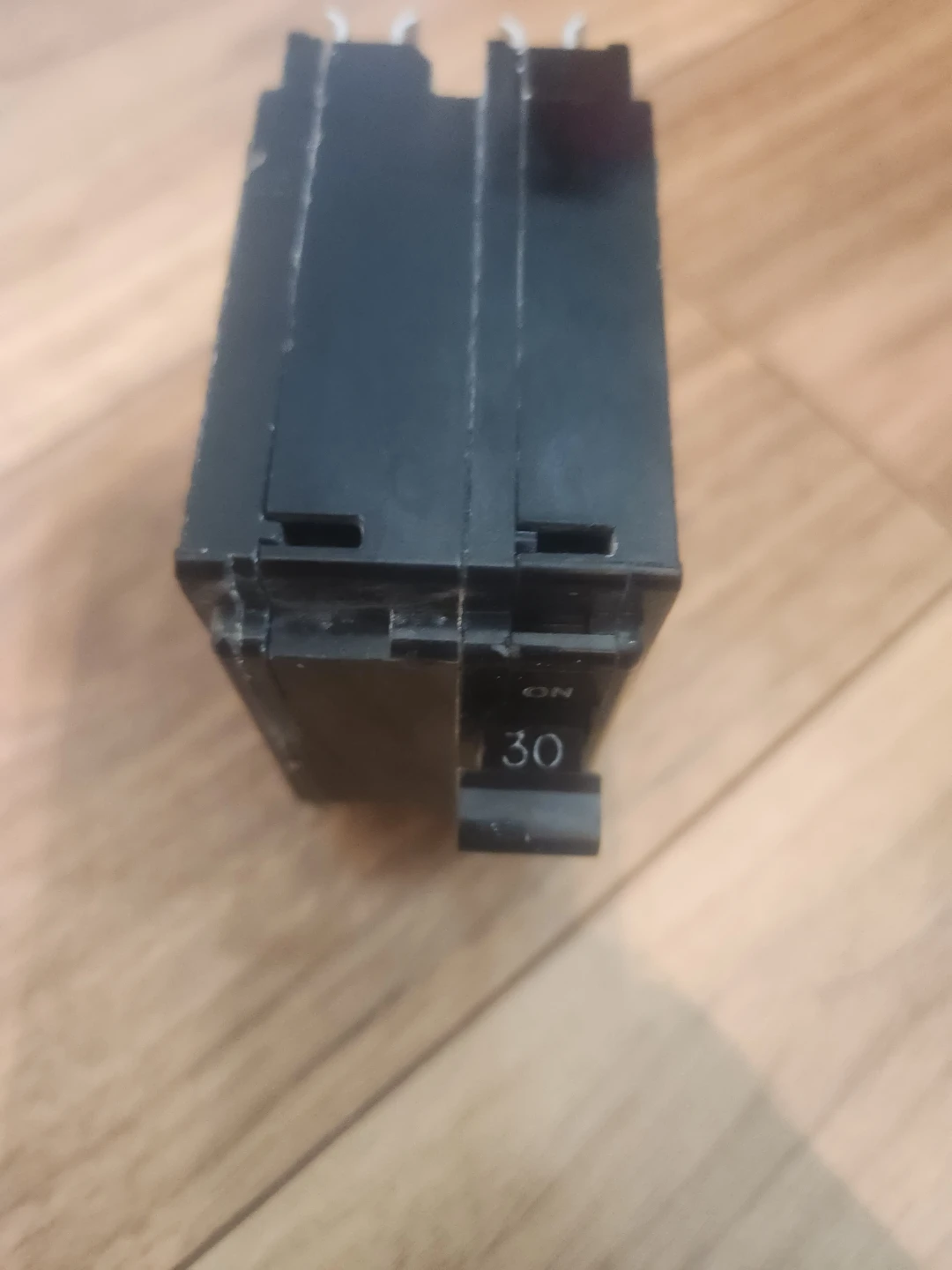Square D 30 Amp Circuit Breaker - photo 4