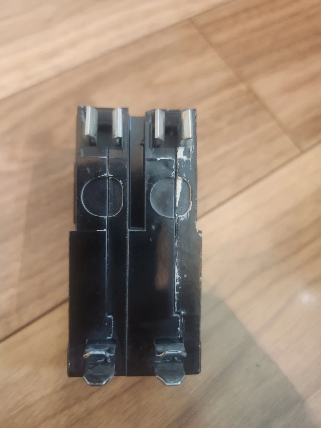 Square D 30 Amp Circuit Breaker - photo 5