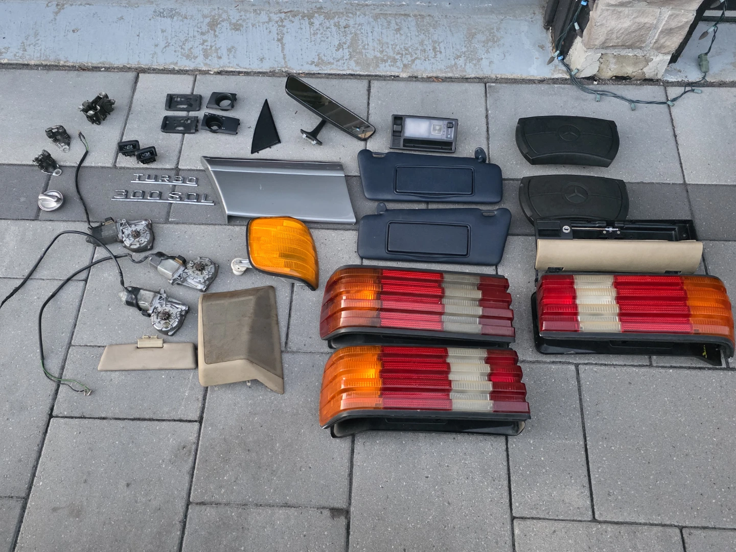 Mercedes Benz W126/W124 parts 300SDL 420SEL 560SEL 560SEC