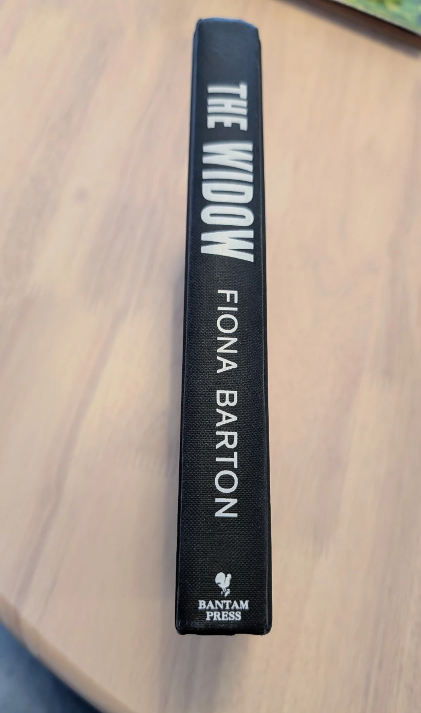 The Widow by Fiona Barton Hardcover