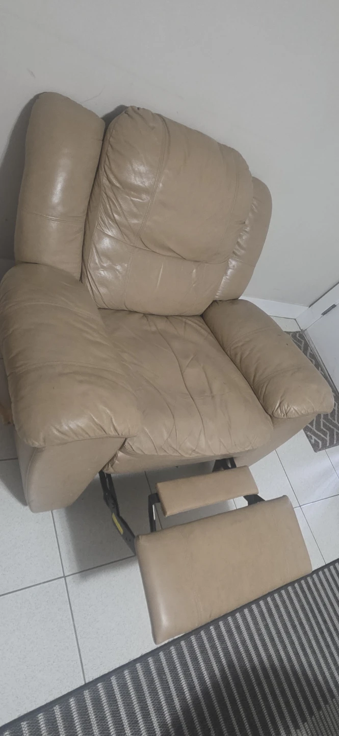 Tan Leather Recliner Chair