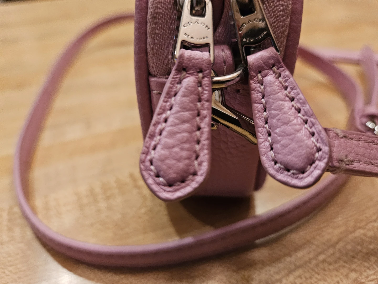 Coach Pink Leather Crossbody Bag - photo 4