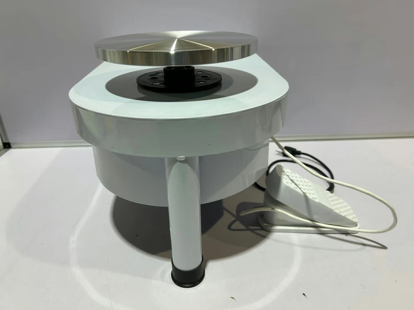 Mophorn 25CM Pottery Wheel 280W with Foot Pedal - White - photo 3