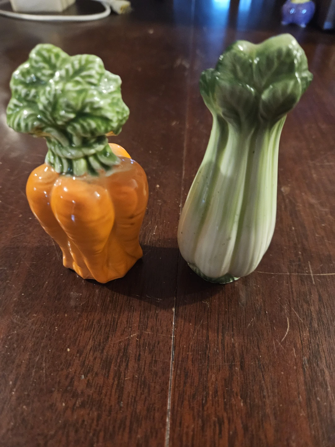 Vegetable Salt and Pepper Shakers (Carrot and Bok Choy) - photo 4