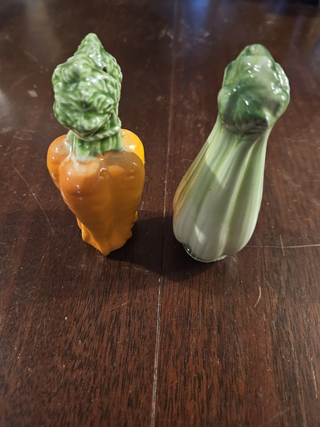 Vegetable Salt and Pepper Shakers (Carrot and Bok Choy) - photo 5