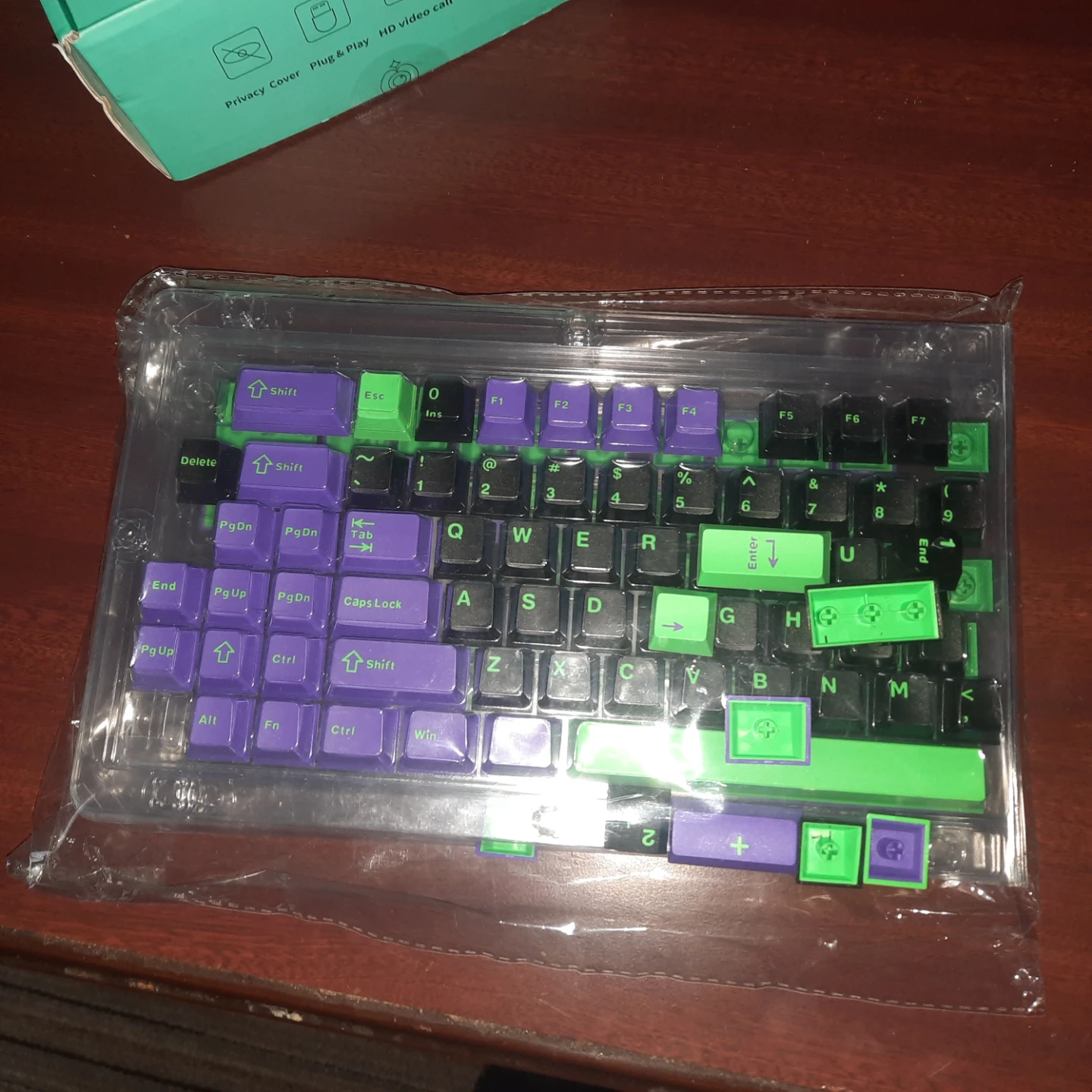 Razer Cynosa V2 Gaming Keyboard - photo 3