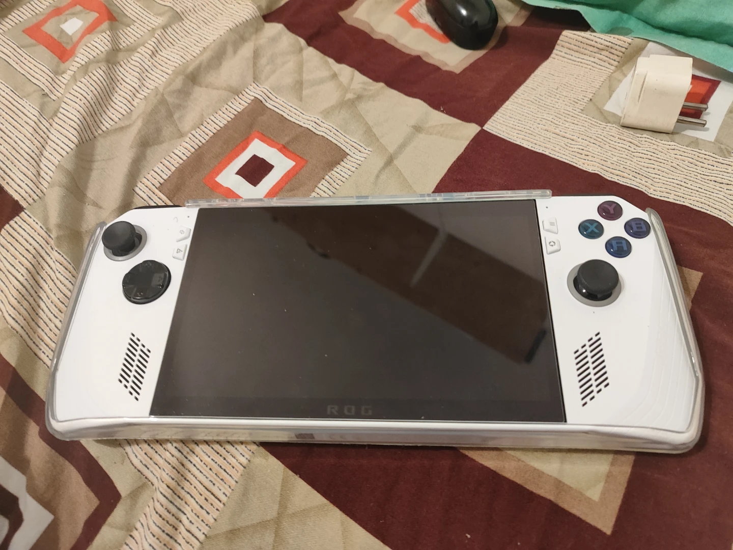 ASUS ROG Ally Handheld Gaming PC - photo 3