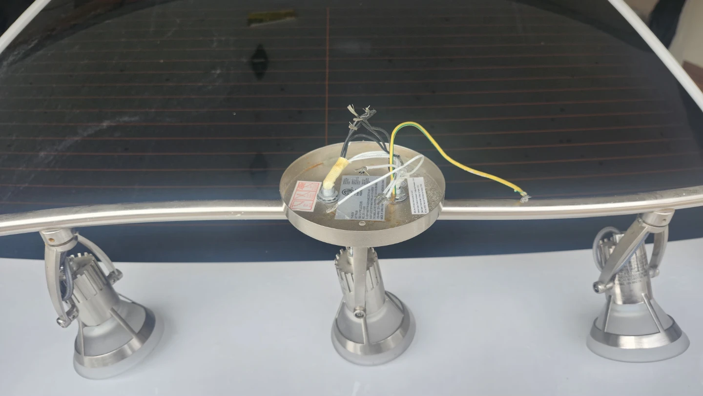 5-Light Track Lighting Fixture - photo 2