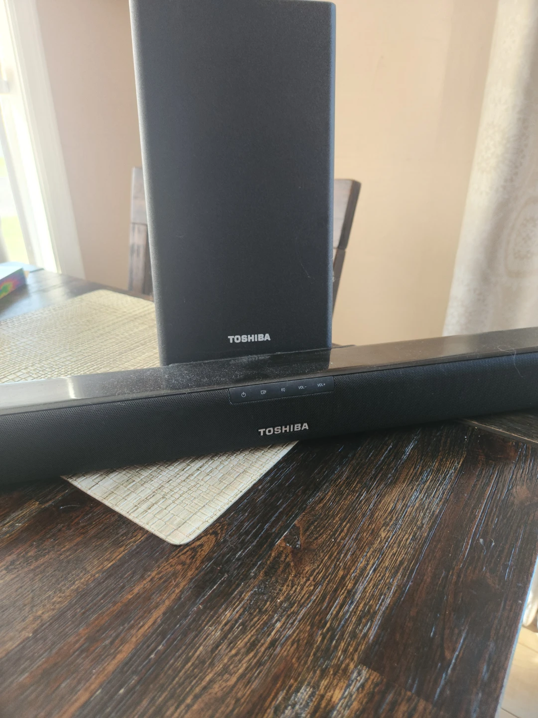 Toshiba Soundbar with Subwoofer