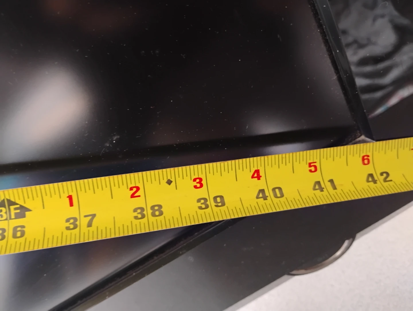 LG 42 inch flat screen TV - photo 3