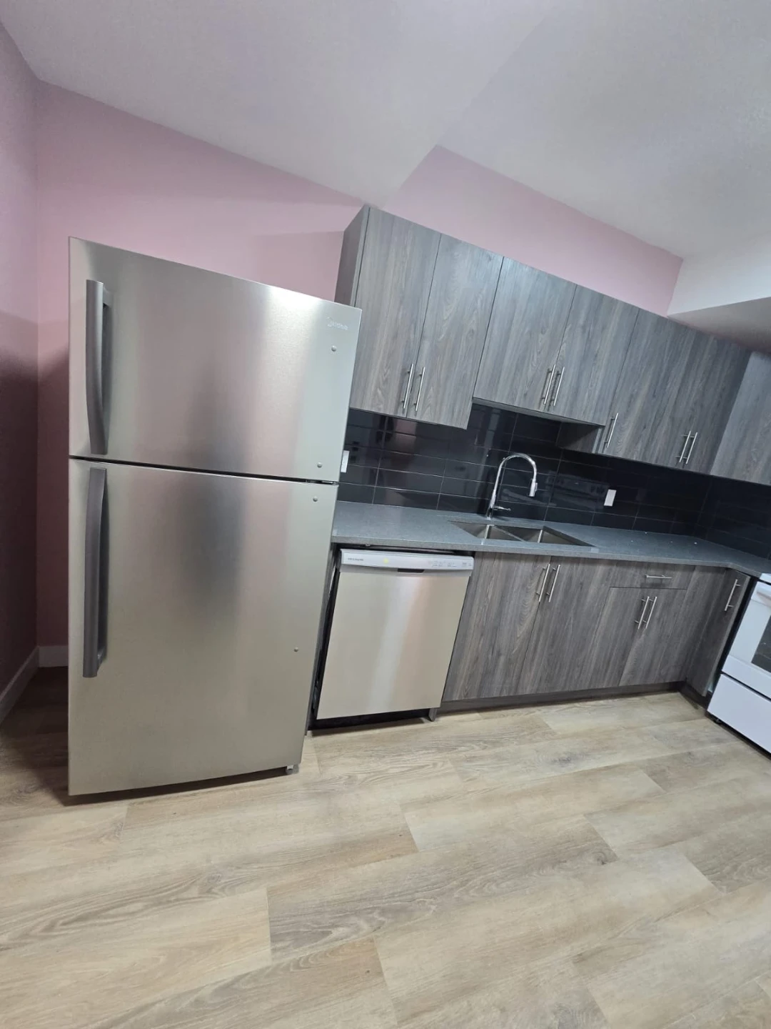 Basement for Rent - photo 3
