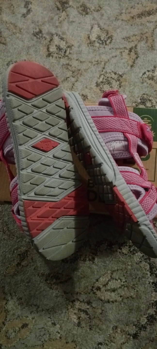 Kamik Pink & Grey Sandals - US Size 2 - photo 3