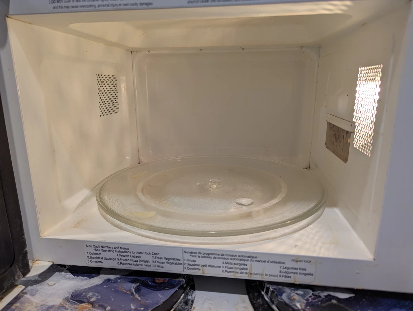 Panasonic Microwave Oven - priced low for quick sale - photo 4