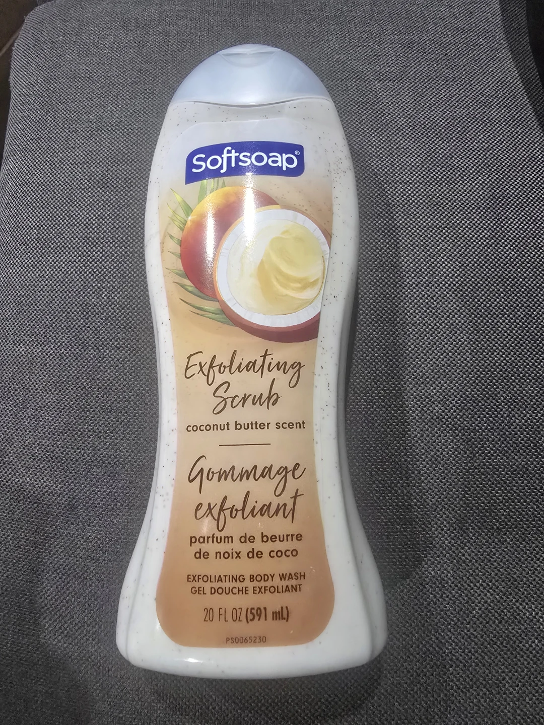 Softsoap Creamy Moisture & Exfoliating Scrub Body Wash