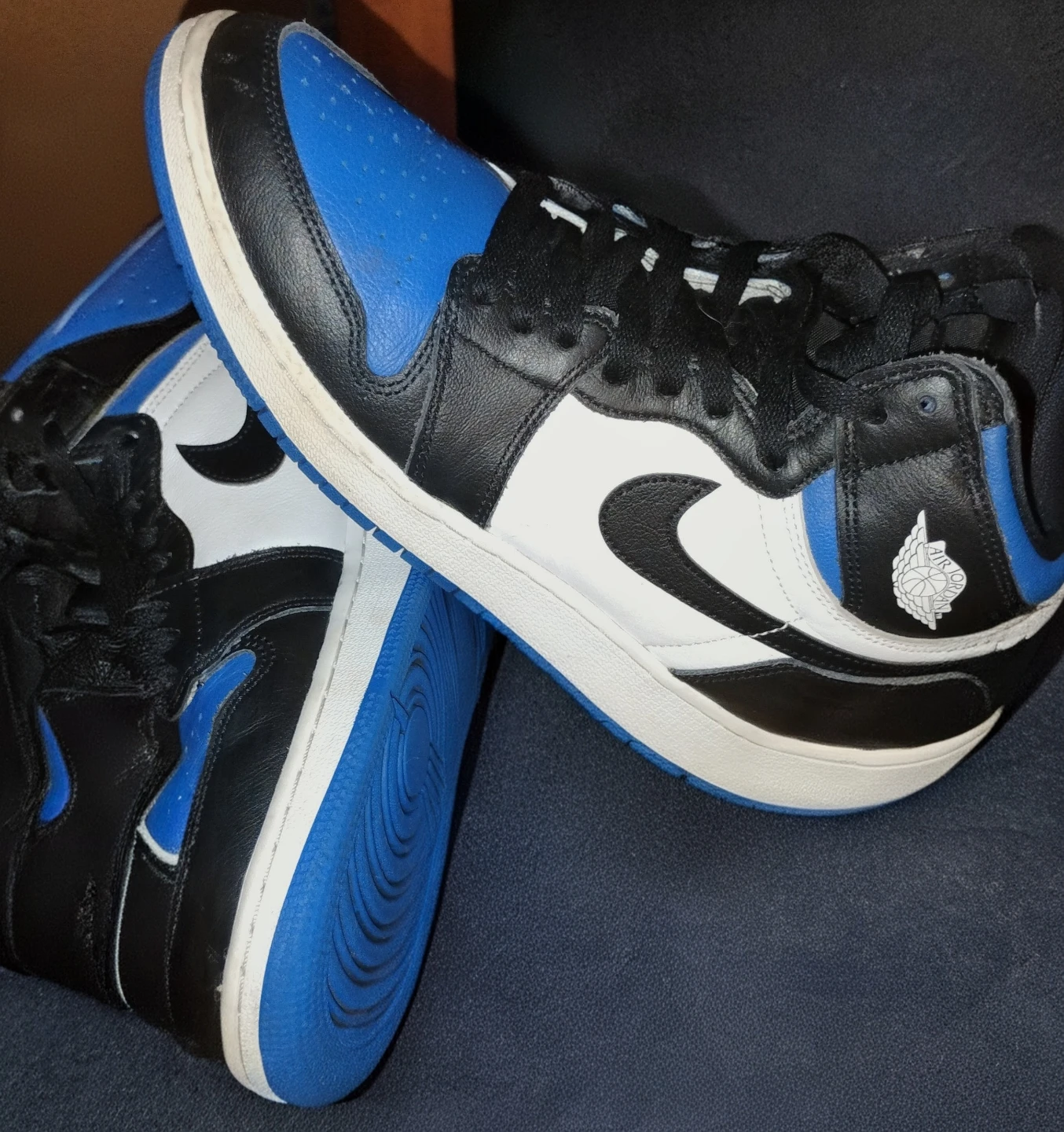 Air Jordan 1 Retro High Royal Toe 7 men/8.5 women - photo 5