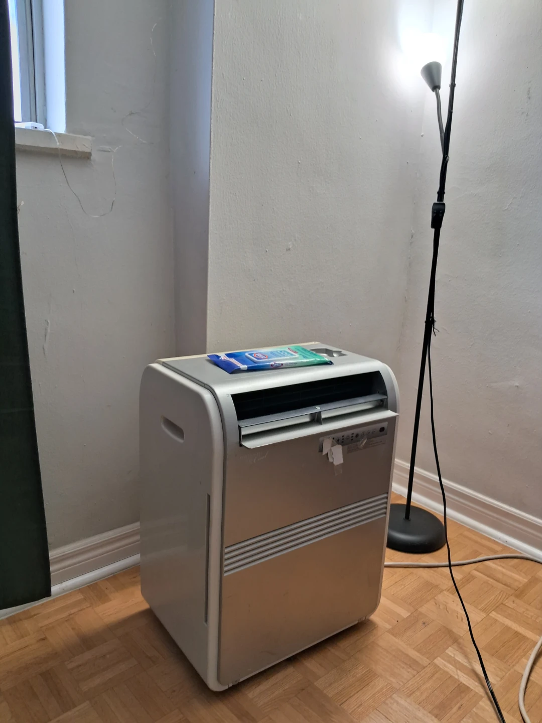 Portable Air Conditioner Unit