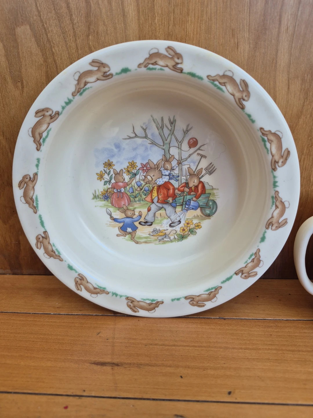 Royal Doulton Bunnykins Bowl and Mug Set - photo 2