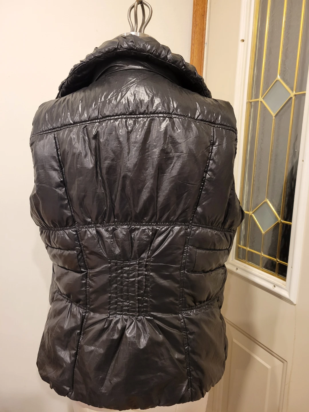 Black Puffer Vest large - photo 2