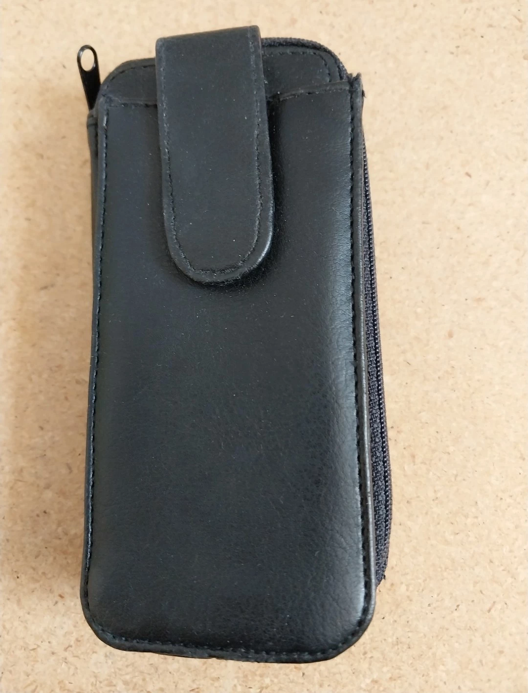 Unplugged Portable Solutions Cell Phone Wallet. Pick up only. - photo 5