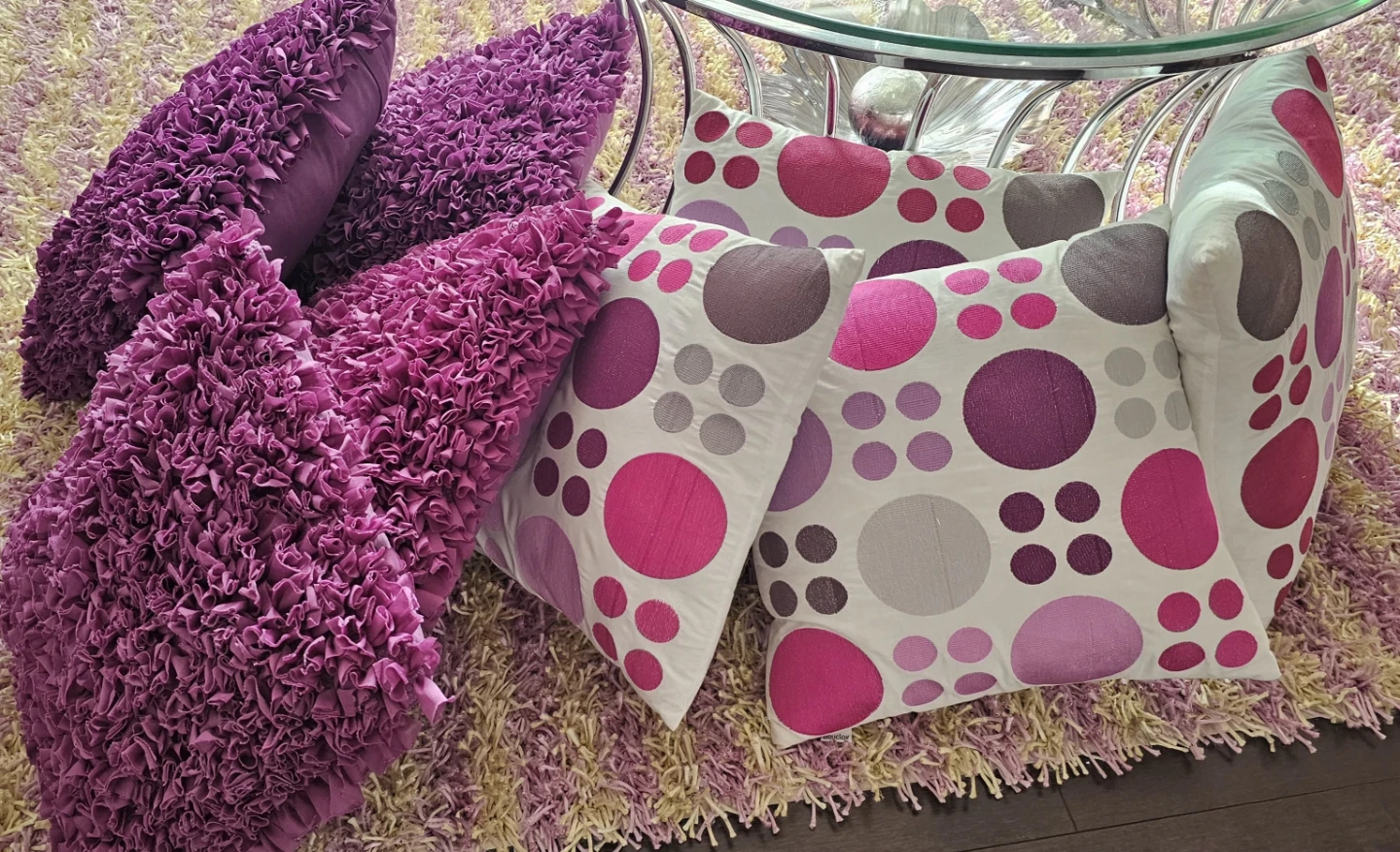 Set of 4 Decorative Throw Pillows - Pink and Grey Circles - photo 5