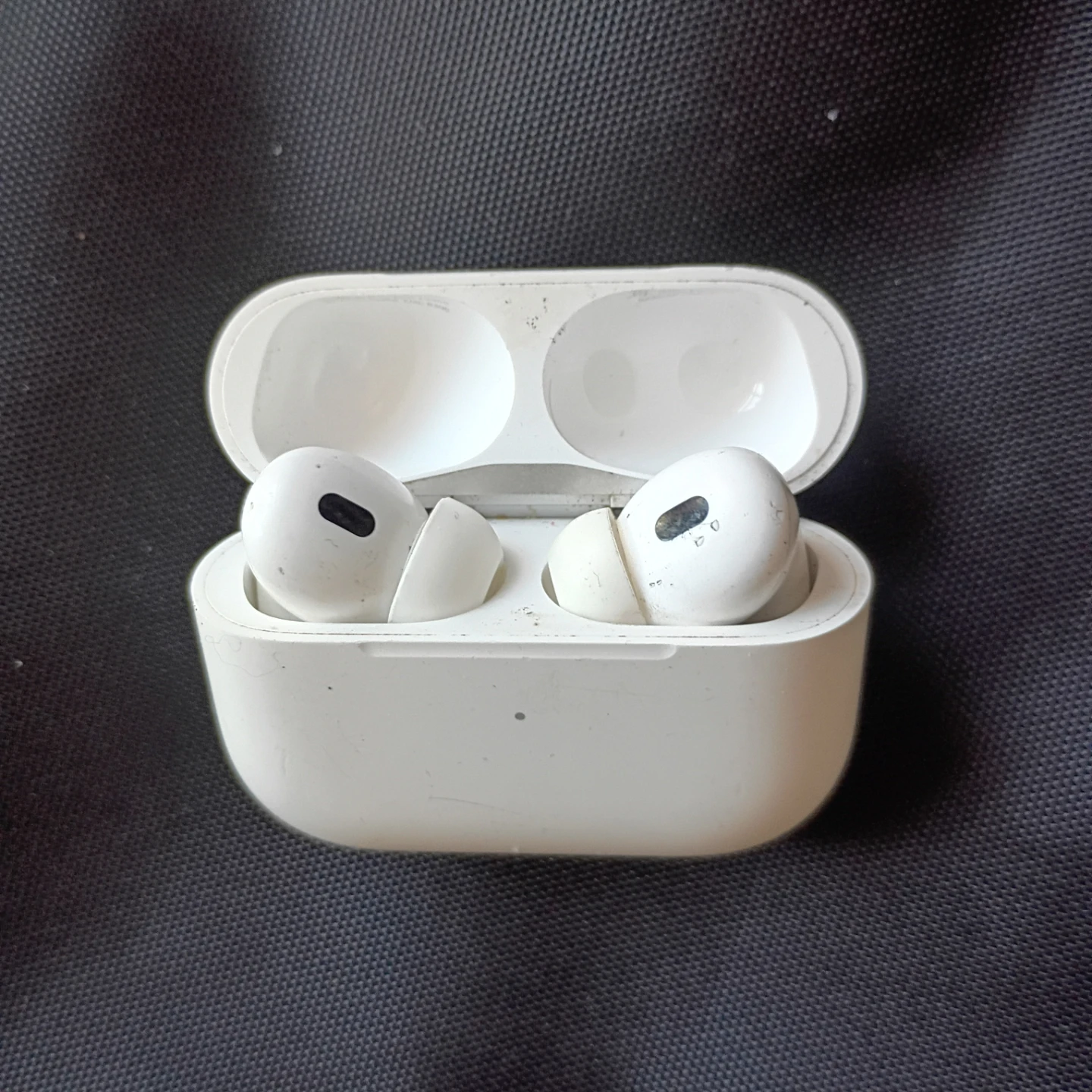 Apple AirPods Pro (2nd Gen) with Charging Case