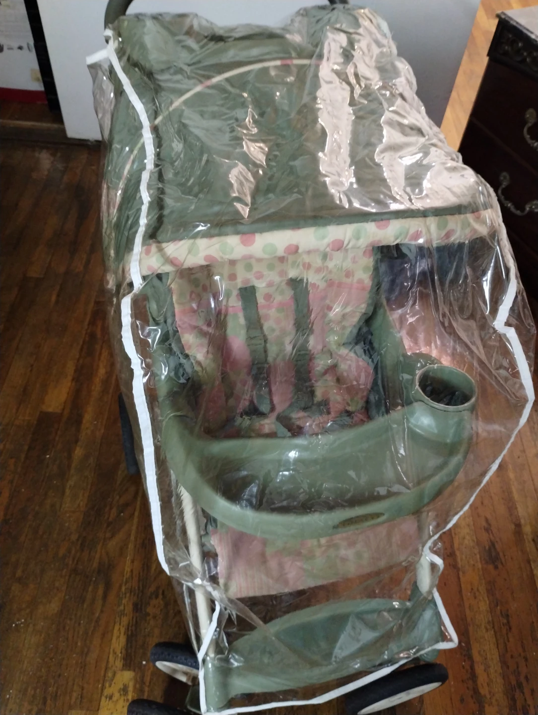 Graco Stroller with Rain Cover