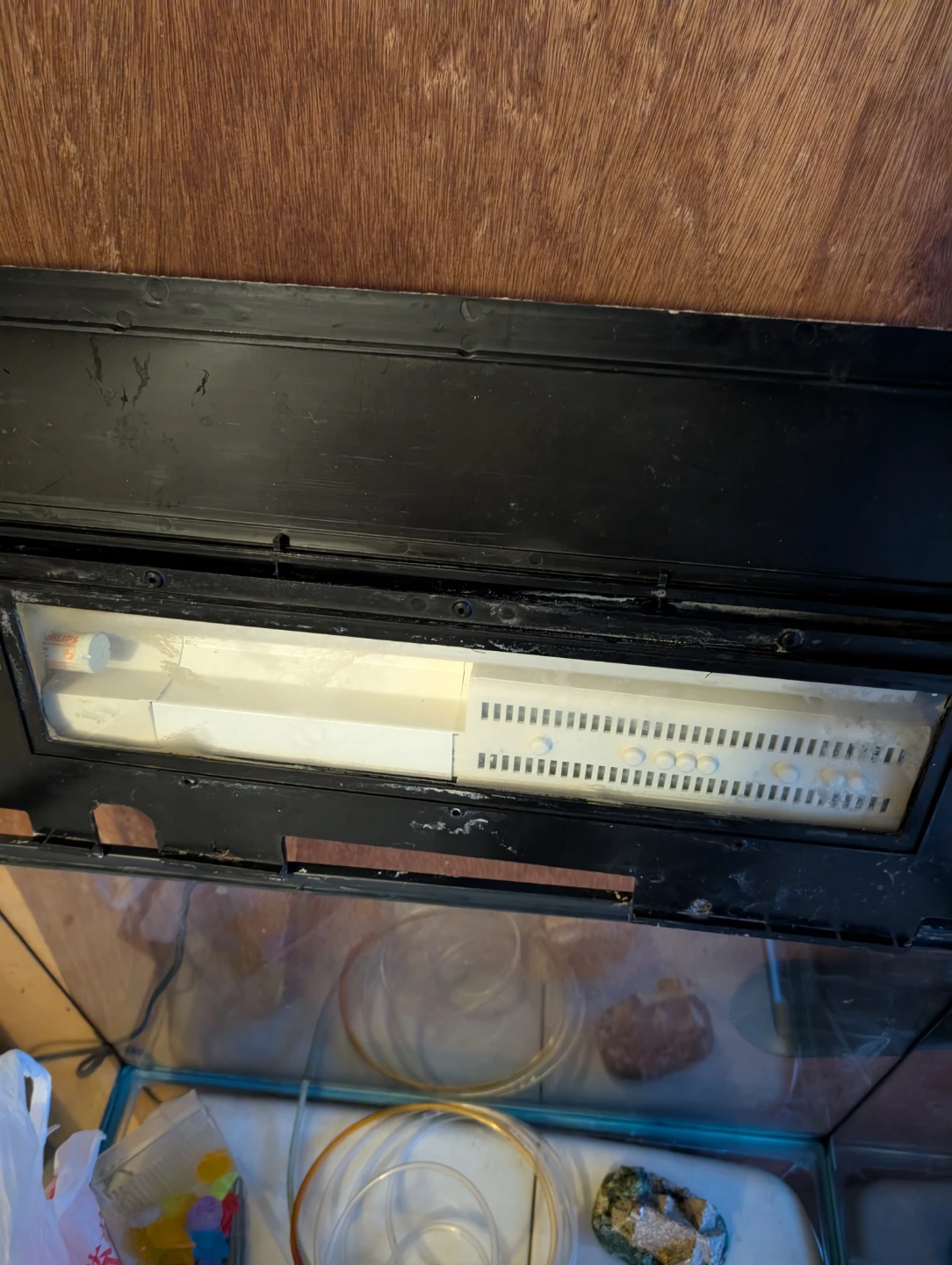 20 gallons Aquarium Tank with Accessories - photo 3