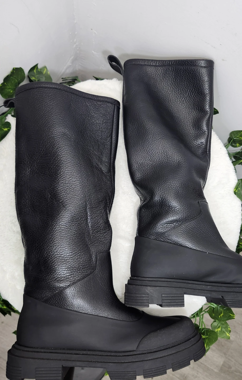 Black Leather Lined Winter Boots - photo 5
