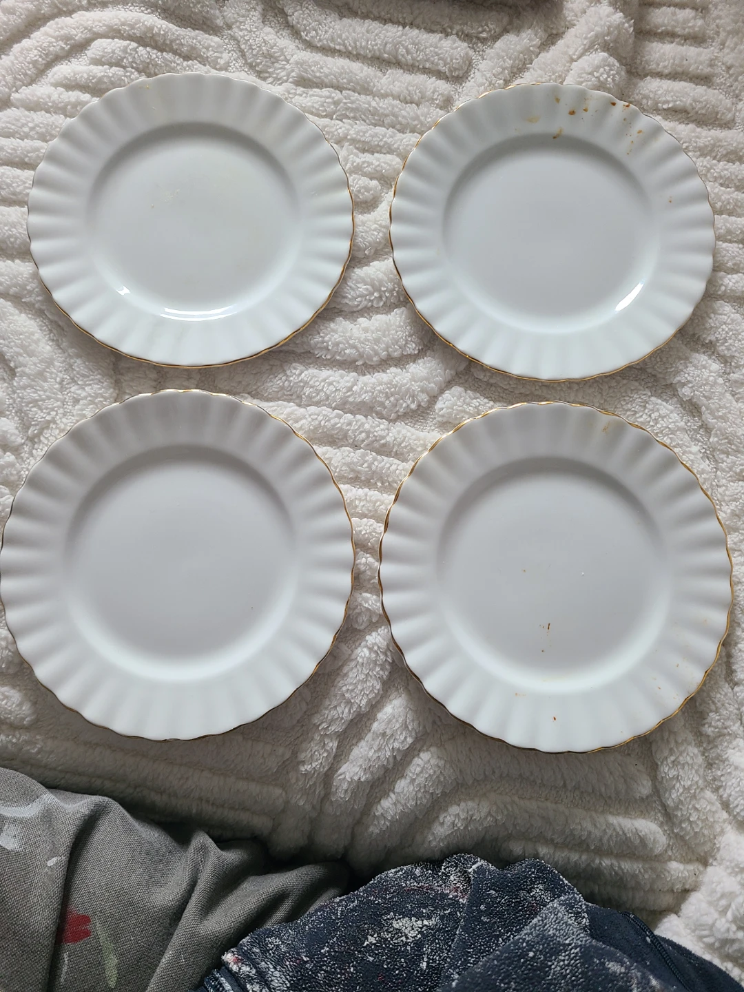 Set of 4 Royal Albert Val D'Or Salad Plates 🌱