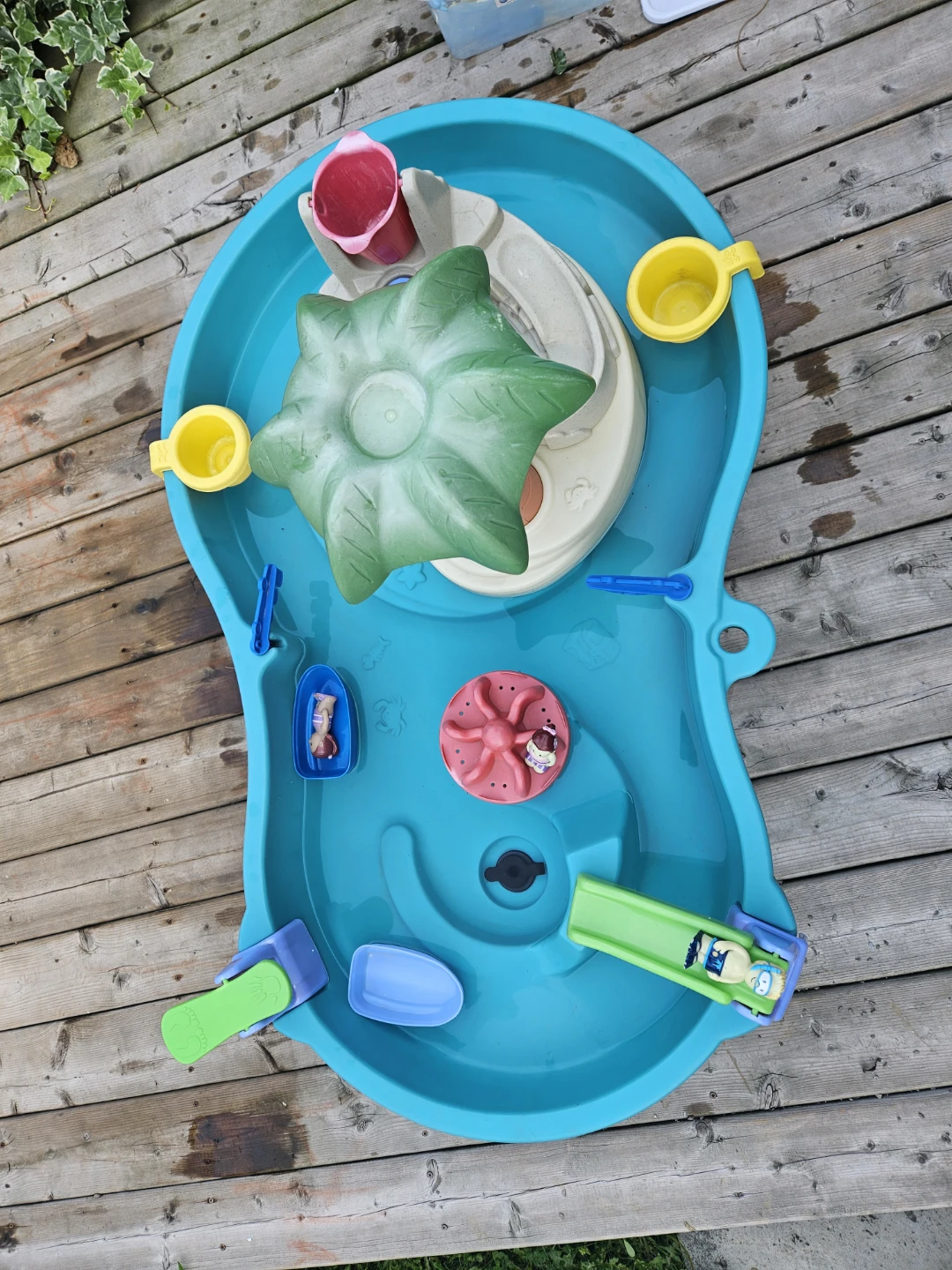 Step2 Tropical Island Water Table
