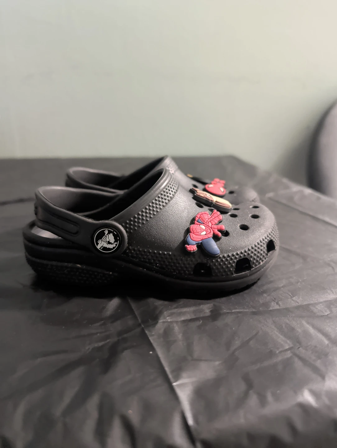 Kids' Black Crocs with Charms - photo 3