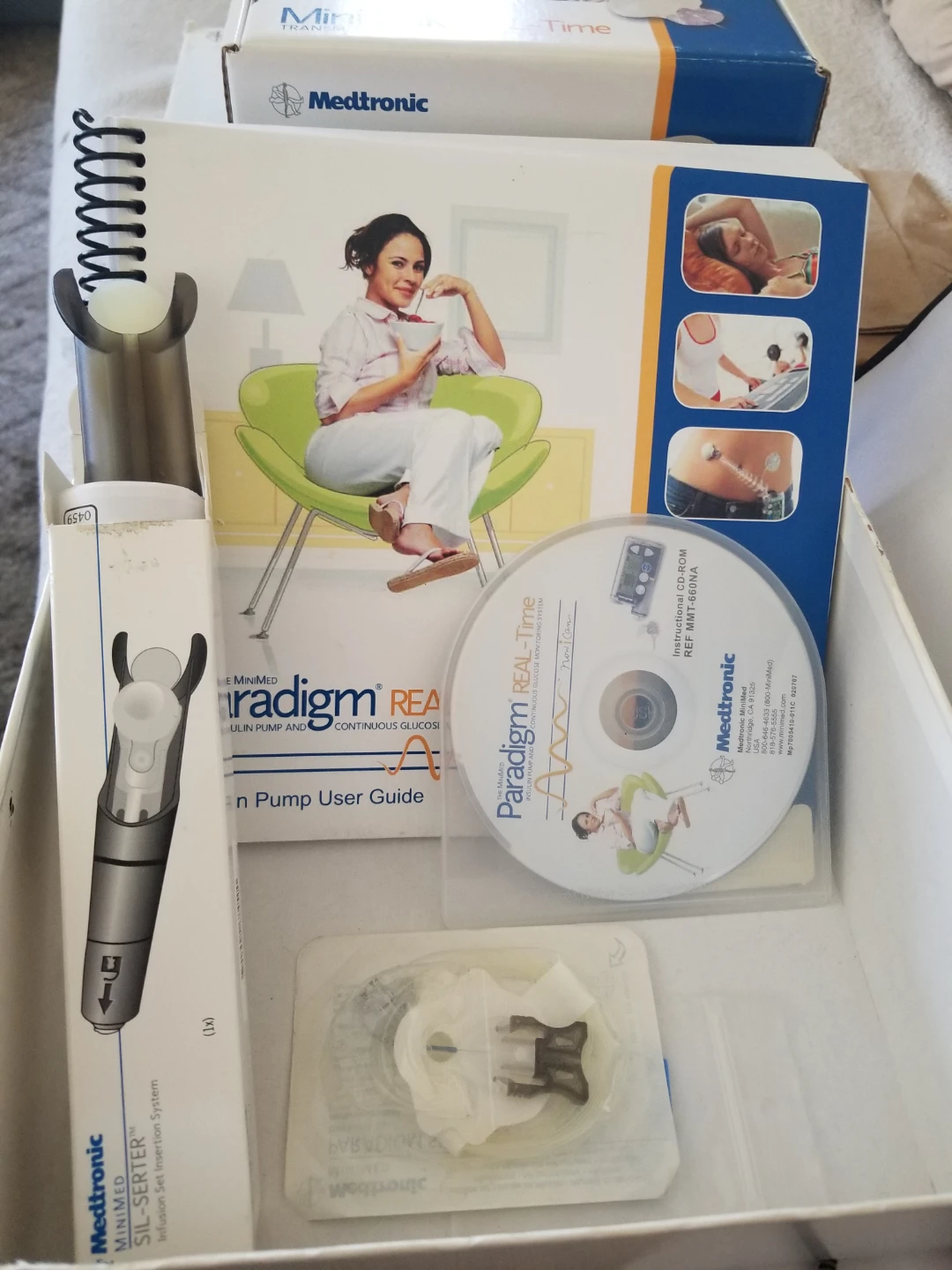 Medtronic MiniMed Paradigm REAL-Time Insulin Pump System - photo 2