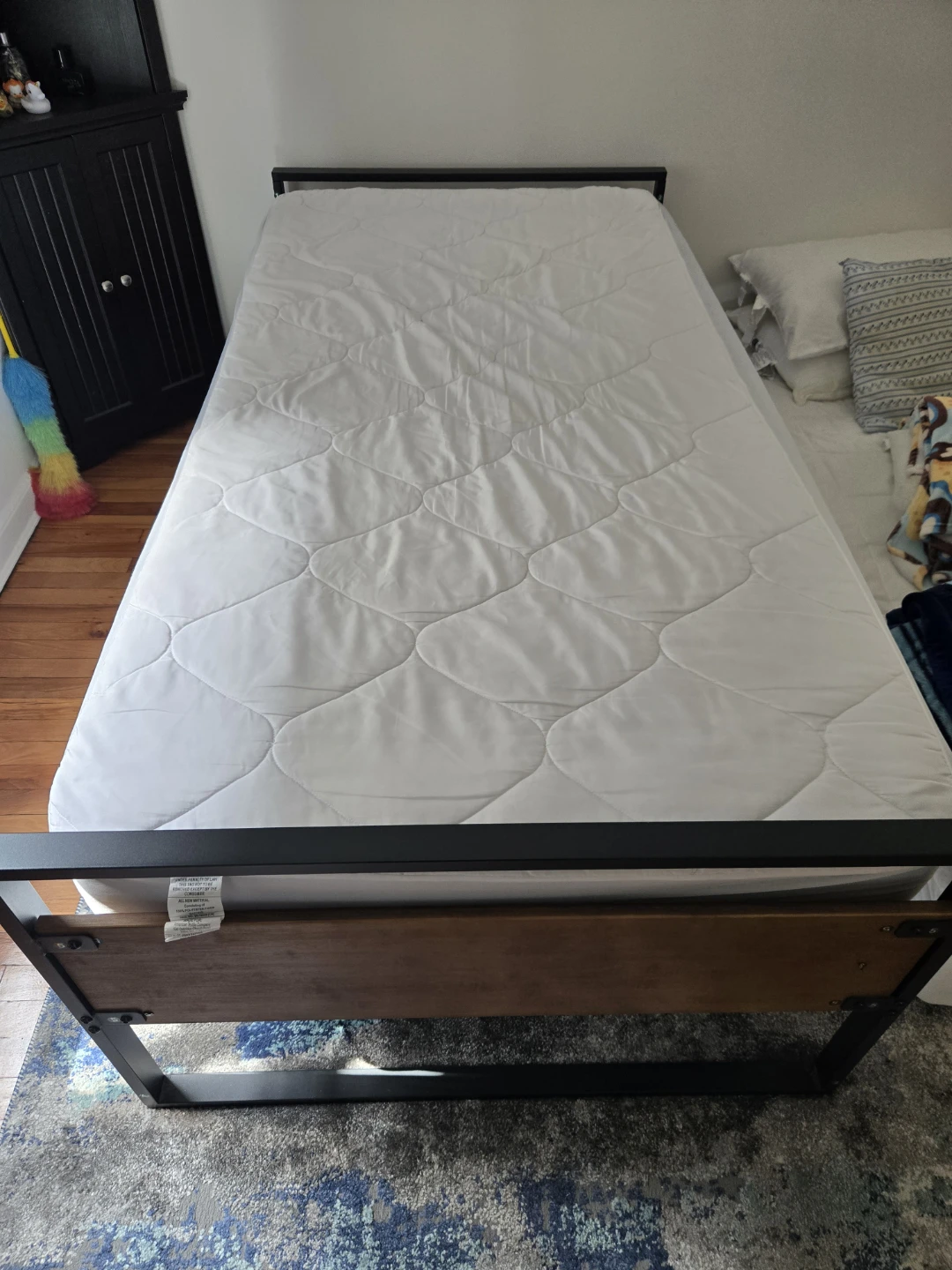 Twin Bed Frame with Mattress
