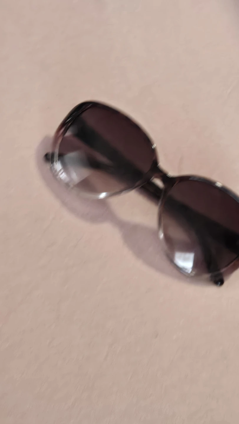 Cute Sunglasses by Jessica Simpson 🕶 💅 - photo 2