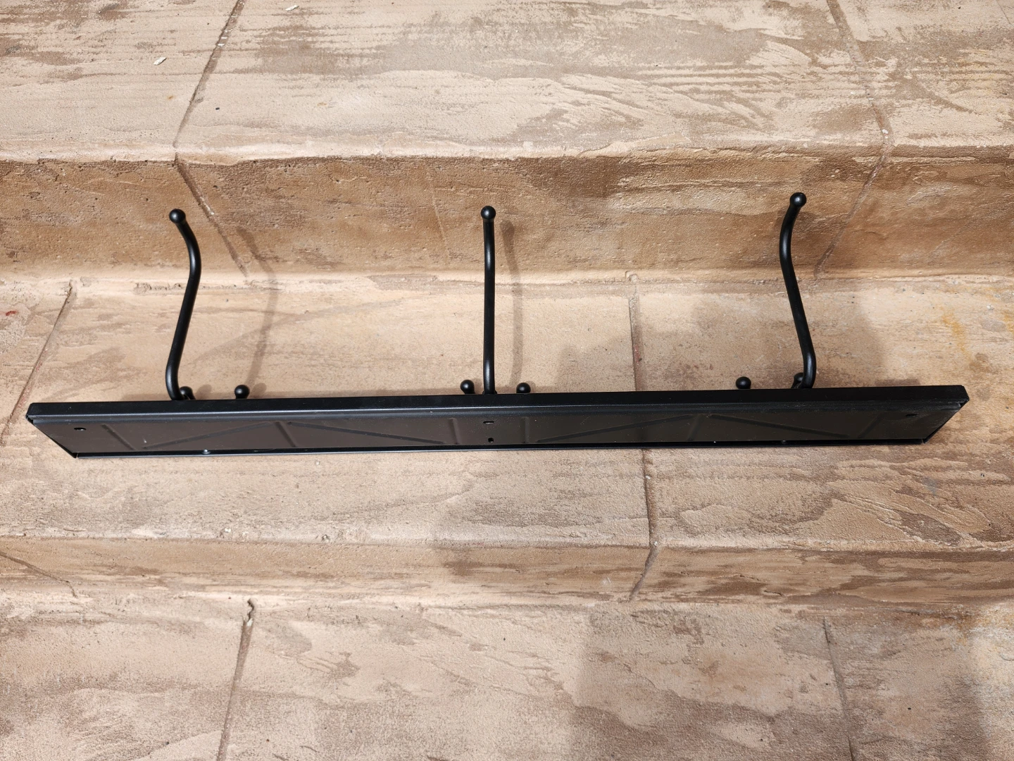 Black Metal Wall Mounted Coat Rack with 3 Hooks