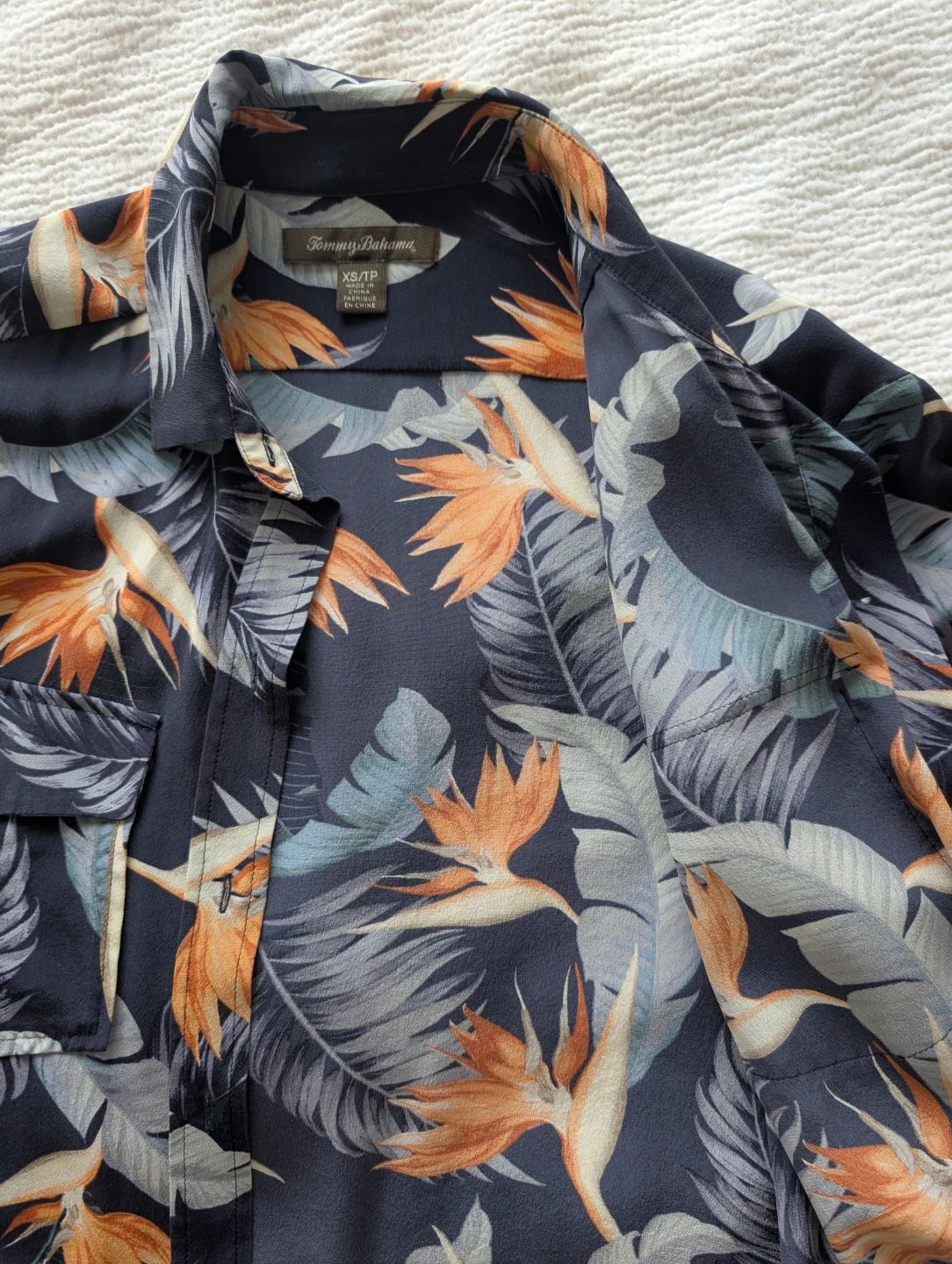 Tommy Bahama women's Floral Silk Shirt - photo 4