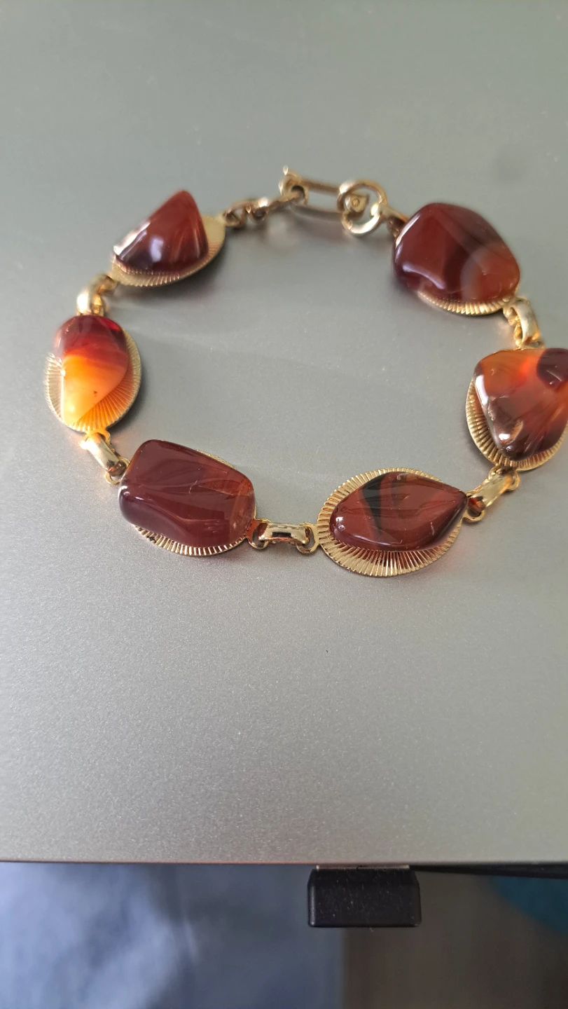 Vintage Amber & Gold Tone Bracelet & earrings