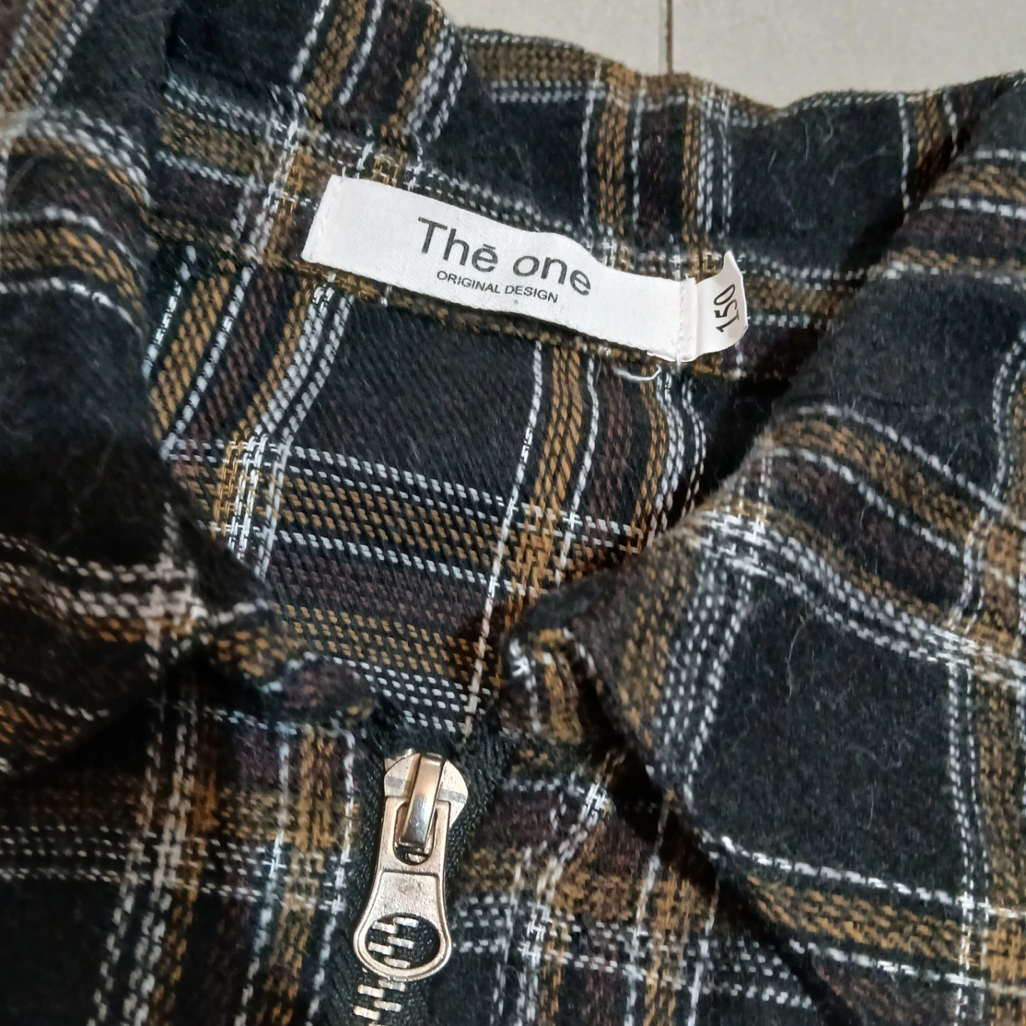 The one plaid cropped zip-up jacket - photo 5