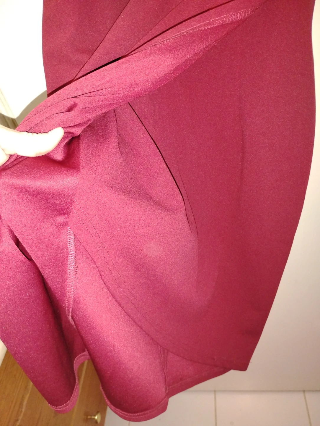 iHot Women's Burgundy Ruffle Sleeve Dress - Size S - photo 4